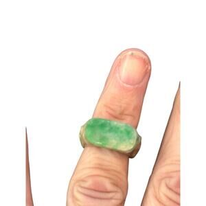 Vintage Imperial Green Natural Type-A Burmese Jade Band Ring